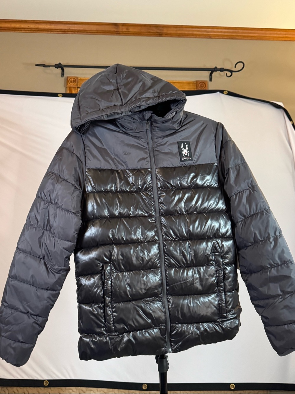 Spyder Men’s Hooded Puffer Jacket - Black and Gray size Small